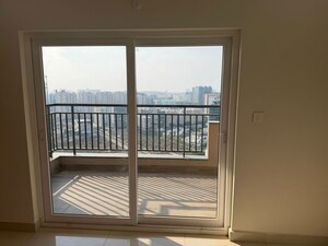 Room in 3 BHK Apartment at ASBL Spectra, Financial District – for Rent