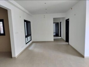 Room in 3 BHK Apartment at Sobha City Gurgaon, Babupur Village – for Rent