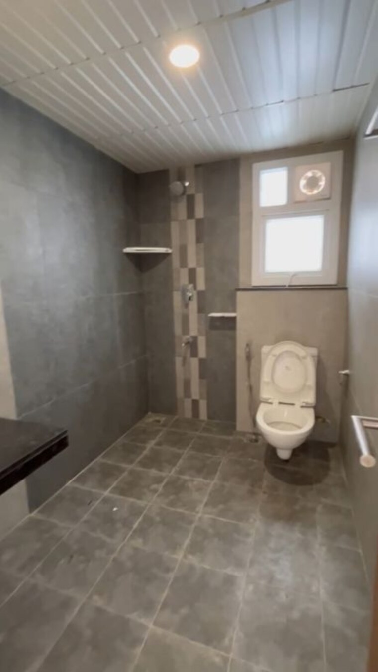 Bathroom, prestige-tranquil 3.5 Bedroom 2049 Sq.Ft. Apartment In Kokapet Hyderabad 10379352