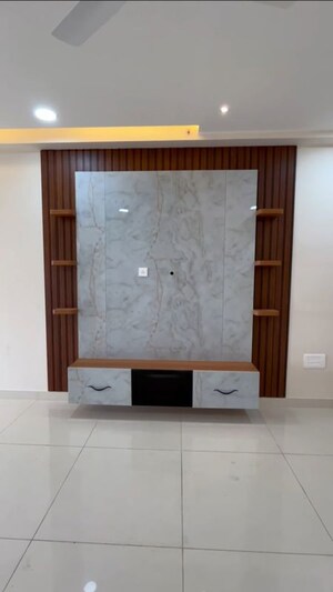 Room in 3.5 BHK Apartment at Prestige Tranquil, Kokapet – for Rent