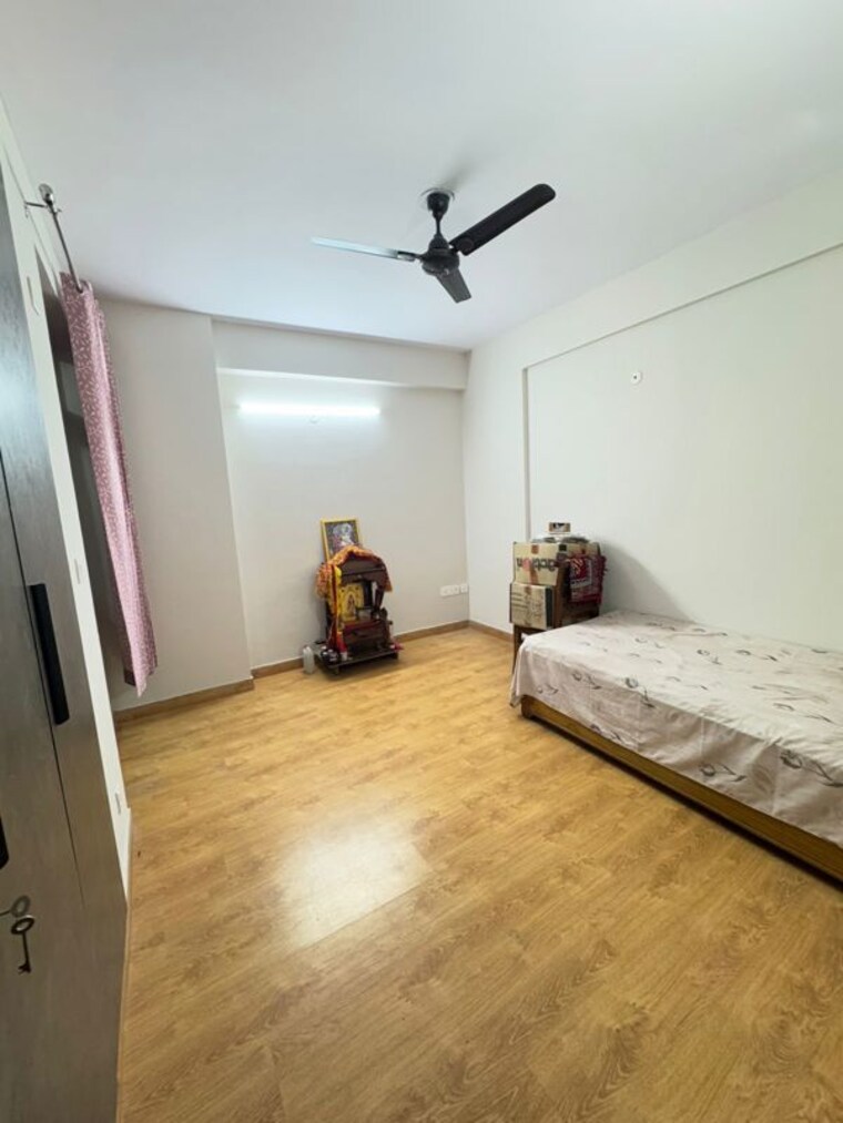 Bedroom, ras-palm-residency 2 Bedroom 1250 Sq.Ft. Apartment In Sector 76 Faridabad 10379390