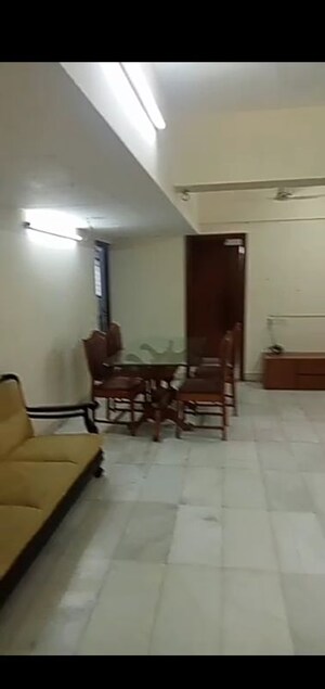 2 BHK Apartment For Rent in Sudha Kalash, Malabar Hill