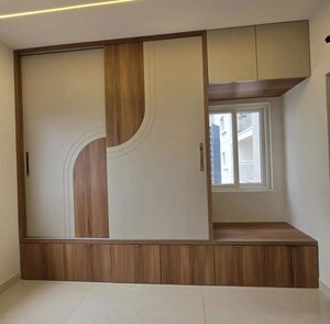 Room in 3 BHK Apartment at Prestige Beverly Hills, Kokapet – for Rent