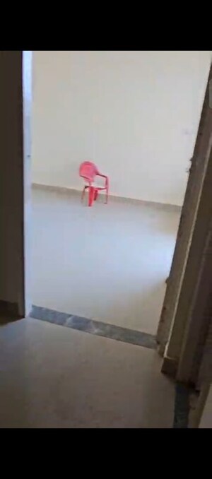 Room in 3 BHK Apartment at Adore Happy Homes Exclusive, Sector 86 – for Rent