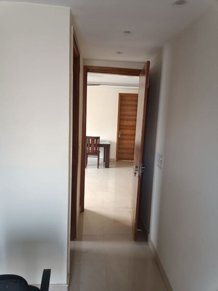 Room, sector 43 3 Bedroom 202 Sq.Yd. Builder Floor In Sector 43 Gurgaon 10379432