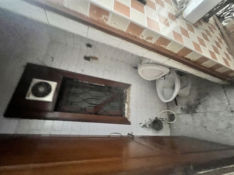 Washroom, naraina 2 Bedroom 1125 Sq.Ft. Builder Floor In Naraina Delhi 10379433