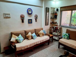 Bedroom in 3 BHK Apartment at Lalani Valentine Apartment, Malad East – for Rent