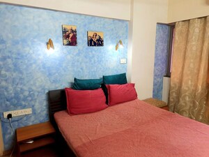 Bedroom in 3 BHK Apartment at Lalani Valentine Apartment, Malad East – for Rent