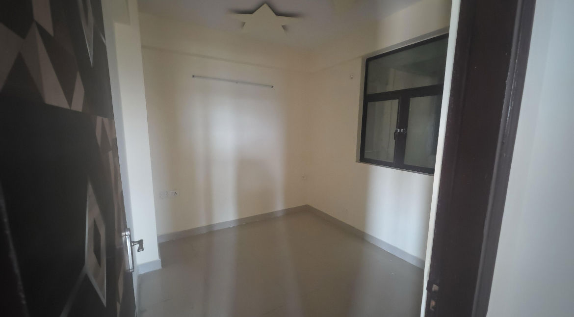 2 BHK 800 Sq.Ft. Apartment in Devika Skypers