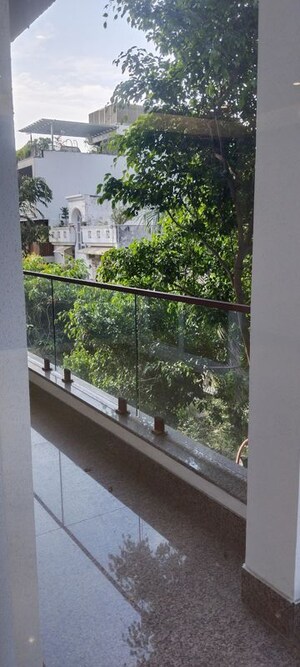 Balcony in 4 BHK Builder Floor at Green Park – for Rent