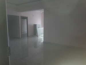 Room in 2 BHK Apartment at KVG Wonder, Nri Layout – for Rent