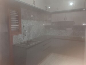 Room in 2 BHK Apartment at KVG Wonder, Nri Layout – for Rent