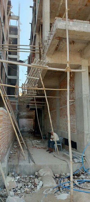  Office Space – Exterior View View at Tonk Phatak - for Rent