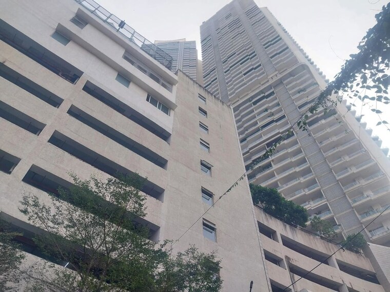 Exterior View, l-t-crescent-bay-t2 3 Bedroom 1690 Sq.Ft. Apartment In Parel Mumbai 10379509