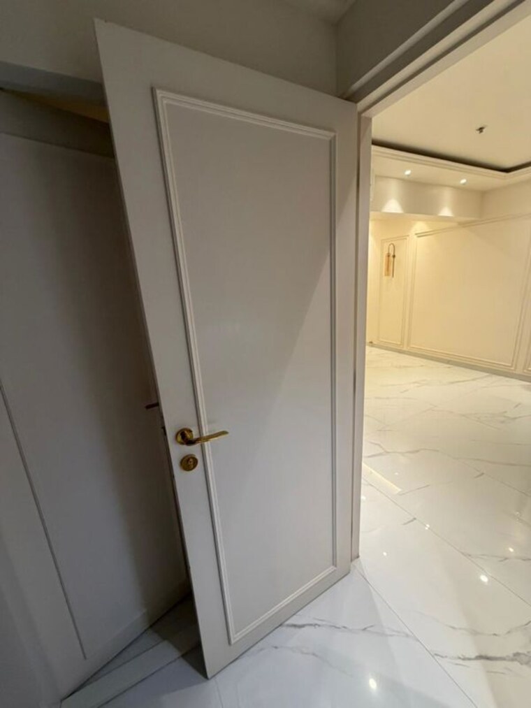 Bathroom, level-the-residences 2 Bedroom 620 Sq.Ft. Apartment In Andheri West Mumbai 10379508