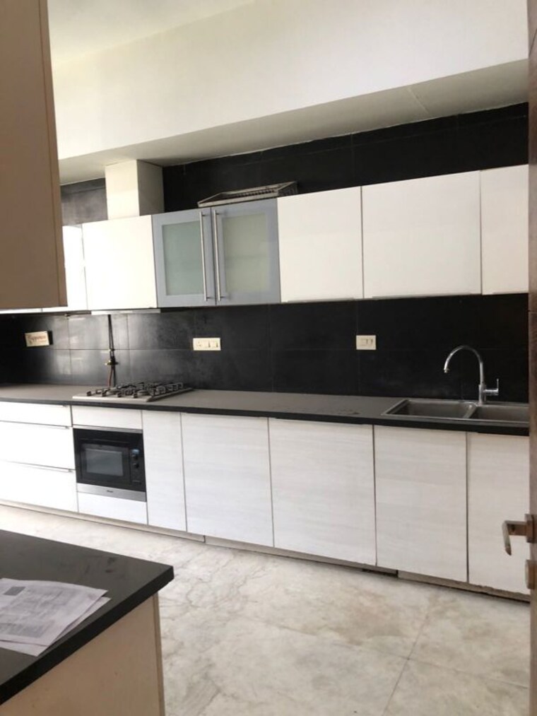 Kitchen, m3m-golf-estate 2.5 Bedroom 2240 Sq.Ft. Apartment In Sector 65 Gurgaon 10379541