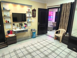 Bedroom in 2 BHK Builder Floor at Govindpuri – for Rent