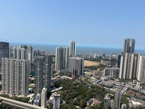 5 BHK Apartment – Exterior View View at Peninsula Salsette 27, Byculla - for Sale