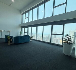 Parking in 5 BHK Apartment at Peninsula Salsette 27, Byculla – for Sale
