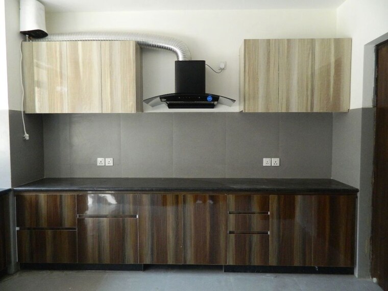 Kitchen, unitech-the-villas 5 Bedroom 500 Sq.Yd. Villa In Sector 33 Gurgaon 10379620