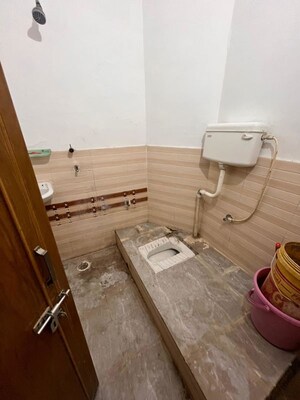 Bathroom in 3 BHK Villa at Bhullanpur – for Rent