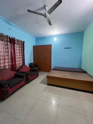 Bedroom in 3 BHK Villa at Bhullanpur – for Rent