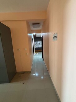 2 BHK Apartment For Rent in Pyramid Pride