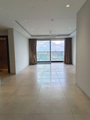Room in 3.5 BHK Apartment at Panchshil Towers, Kharadi – for Rent