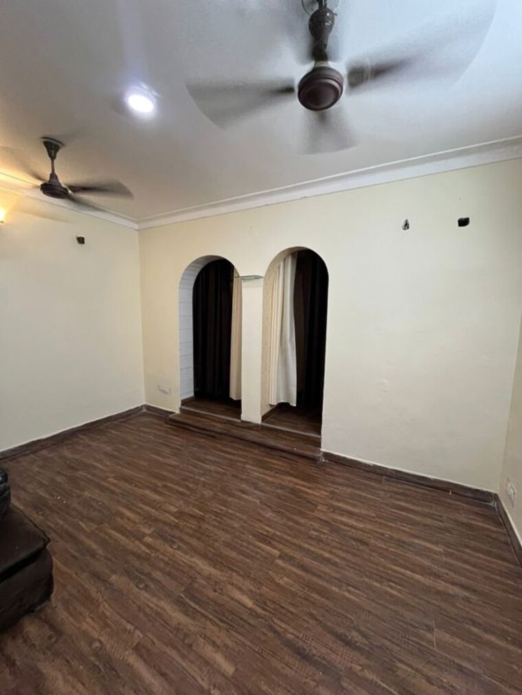 Room, janakpuri 2 Bedroom 1100 Sq.Ft. Builder Floor In Janakpuri Delhi 10379615