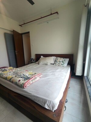 Bedroom in 2 BHK Apartment at Sheth Auris Bliss, Malad West – for Rent