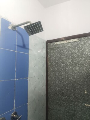 Furnished Amenities in 2 BHK Builder Floor at Savitri Nagar – for Rent