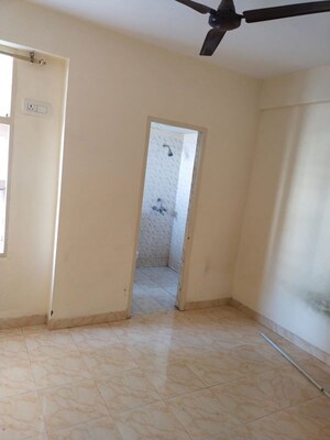 Room in 2 BHK Apartment at Adore Happy Homes, Sector 86 – for Sale