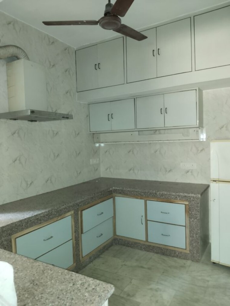 Kitchen, sarita vihar  1950 Sq.Ft. Apartment In Sarita Vihar Delhi 10379665