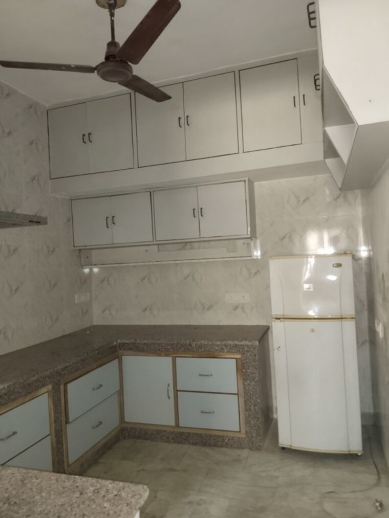 Kitchen, sarita vihar  1950 Sq.Ft. Apartment In Sarita Vihar Delhi 10379665