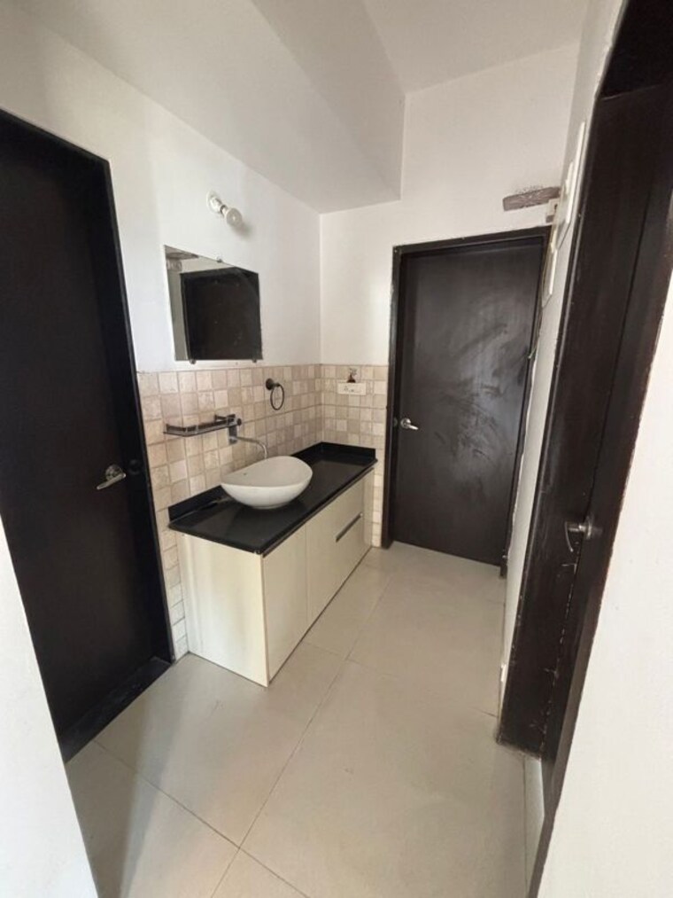 Washroom, pethkar-siyona 3 Bedroom 1130 Sq.Ft. Apartment In Punawale Pune 10379715