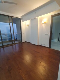 3.5 BHK + Pooja Room,Servant Room,Study Room,Extra Room,Basement,Store Room Apartment For Rent in M3M Golf Estate
