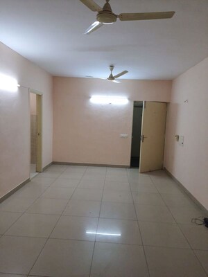 Room in 2 BHK Apartment at Mahindra Aura, Sector 110a – for Rent