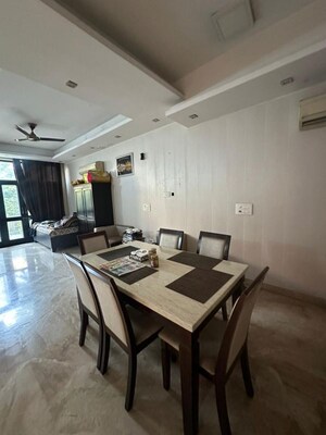 Team Area in 3 BHK Independent House at Sector 23 – for Rent