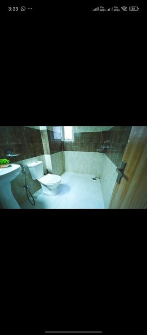 Bedroom in 3.5 BHK Apartment at Panchsheel Greens II, Sector 16 Greater Noida – for Sale