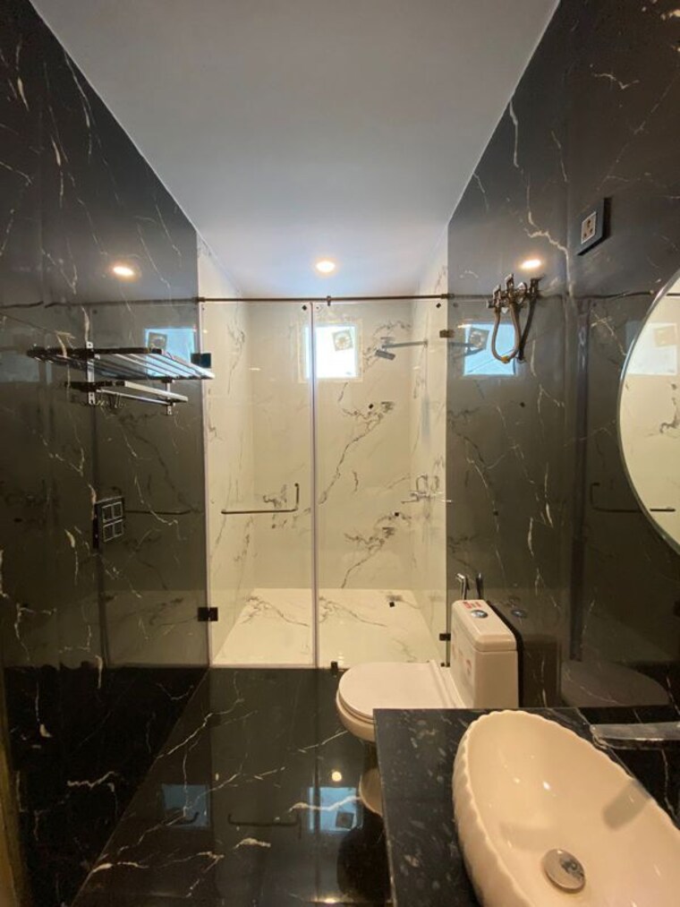 Team Area, sector 39 6 Bedroom 300 Sq.Mt. Villa In Sector 39 Noida 10379816