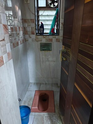 Bathroom in 1 BHK Apartment at Mamata Apartments, Prabhadevi – for Rent