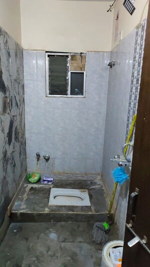 Bathroom in 2 BHK Apartment at Civil Lines – for Rent