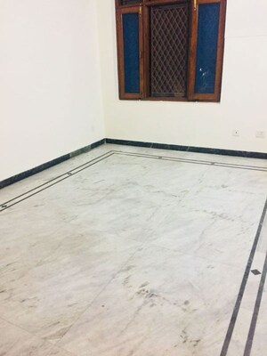 Room in 4 BHK Independent House at Sector 36 – for Sale