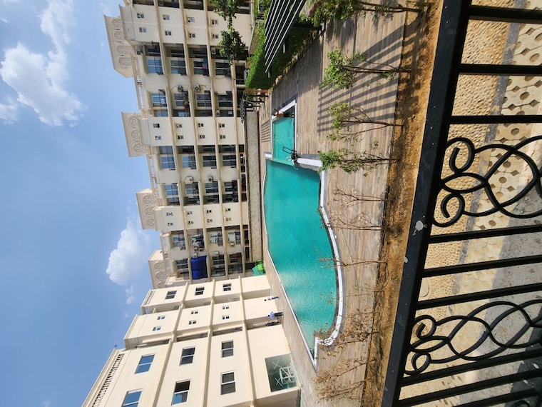 Exterior View, signature-global-park-4-and-5 2.5 Bedroom 1081 Sq.Ft. Builder Floor In Sohna Sector 36 Gurgaon 10379954
