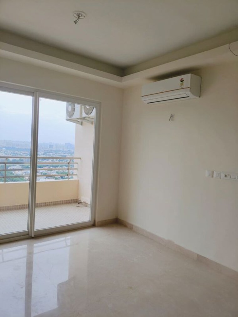 Room, sector 36 6+ Bedroom 450 Sq.Mt. Independent House In Sector 36 Noida 10379963