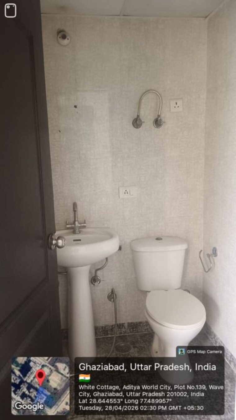 Bathroom, aditya-city-apartments 2 Bedroom 860 Sq.Ft. Apartment In Shahpur Bamheta Ghaziabad 10379988