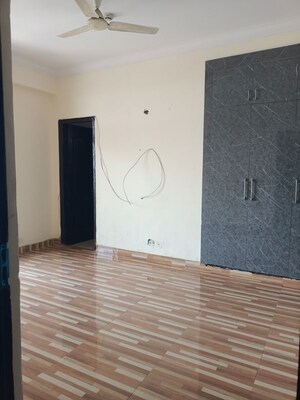 Room in 2 BHK Apartment at Saviour Greenisle, Sain Vihar – for Rent