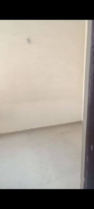 Room in 2 BHK Apartment at High End Paradise II, Raj Nagar Extension – for Rent