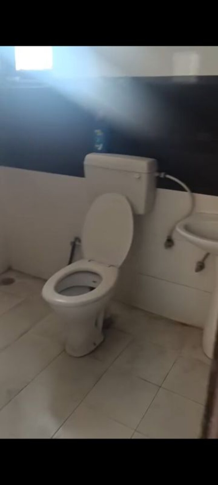 Bathroom, high-end-paradise-ii 2 Bedroom 920 Sq.Ft. Apartment In Raj Nagar Extension Ghaziabad 10380002