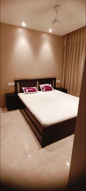 Bedroom in 1 BHK Apartment at Hiranandani Regent Hill, Powai – for Rent